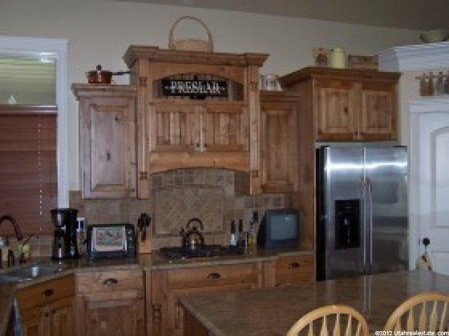 143 N 3425 W, Layton, UT 84041 — photo 6