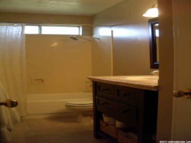 241 W 1675 N, Layton, UT 84041 — photo 5
