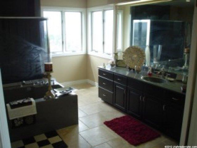 5167 Mile High Cir, Ogden, UT 84403 — photo 7