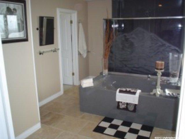 5167 Mile High Cir, Ogden, UT 84403 — photo 8