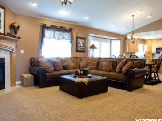 5552 S 150 E, Washington Terrace, UT 84405 — photo 5