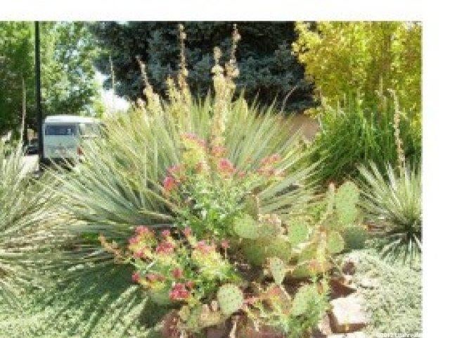 5102 S 1045 E, Murray, UT 84117 — photo 2