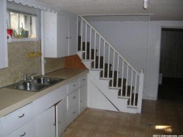 302 7th St, Ogden, UT 84404 — photo 4