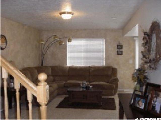 652 W 800 N ##47, Clinton, UT 84015 — photo 2