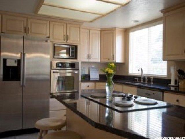 127 W 1350 N, Centerville, UT 84014 — photo 3