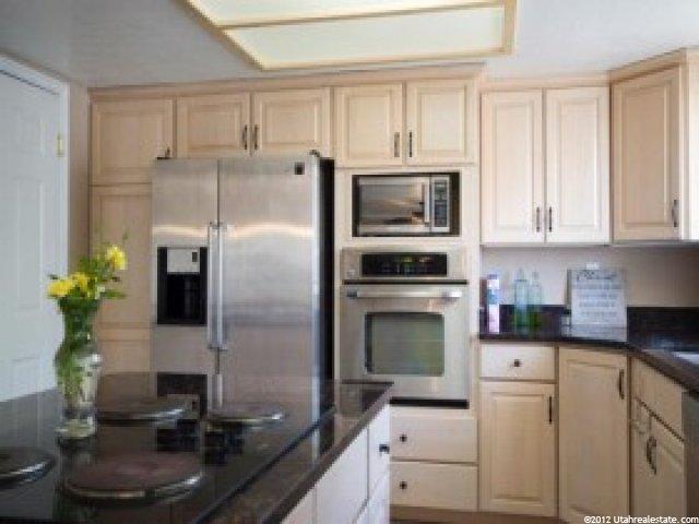 127 W 1350 N, Centerville, UT 84014 — photo 4