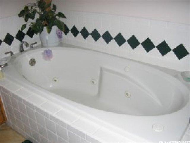 1614 N 1900 W, Farr West, UT 84404 — photo 6