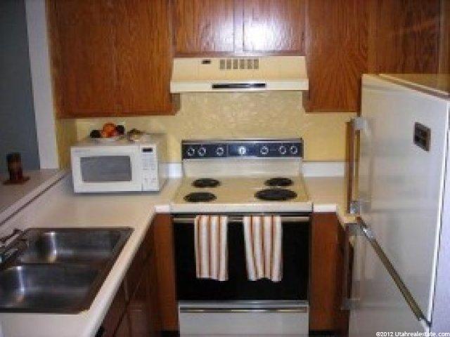 985 Springcrest Ct #10, Midvale, UT 84047 — photo 2