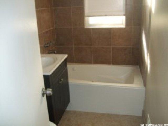 3993 S 2025 W, Roy, UT 84067 — photo 4