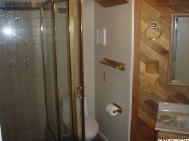 8744 S Tracy Dr E, Sandy, UT 84093 — photo 9