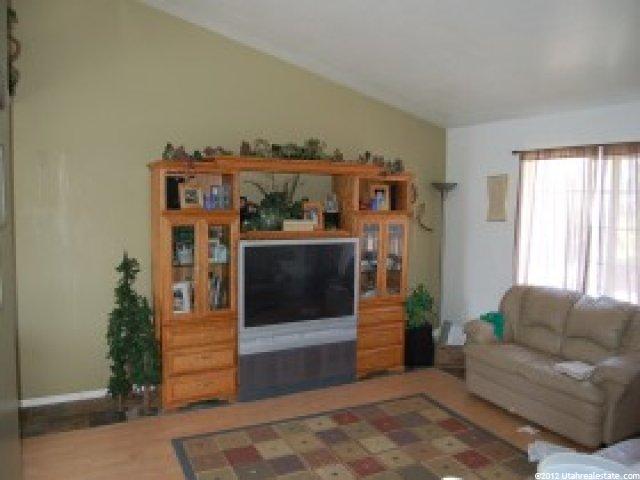 2068 N 100 W, Sunset, UT 84015 — photo 2