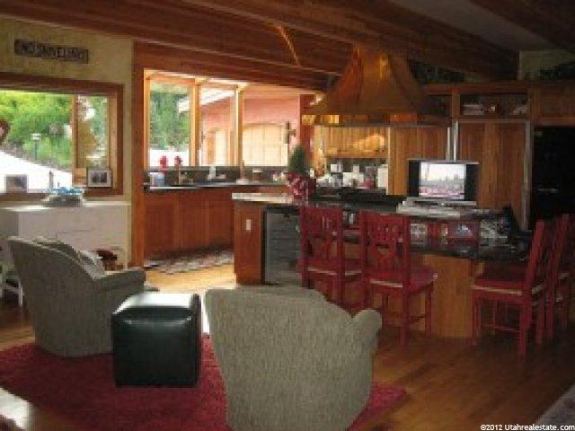 7329 Pine Ridge Dr, Kimball Junction, UT 84098 — photo 3