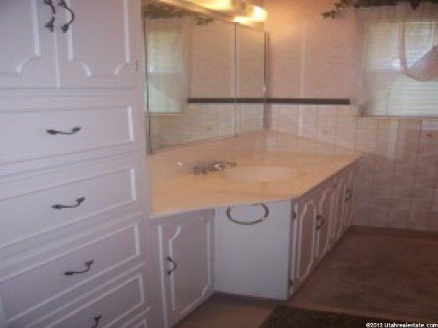 3005 S Hawthorne Ave E, Ogden, UT 84403 — photo 4