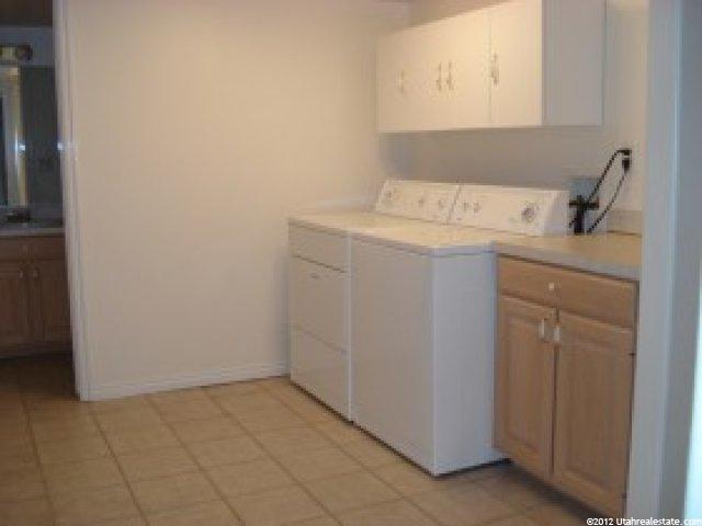 679 W 2175 N, Layton, UT 84041 — photo 6