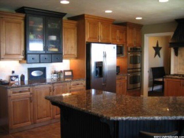 3648 Oakridge Cir, Bountiful, UT 84010 — photo 2