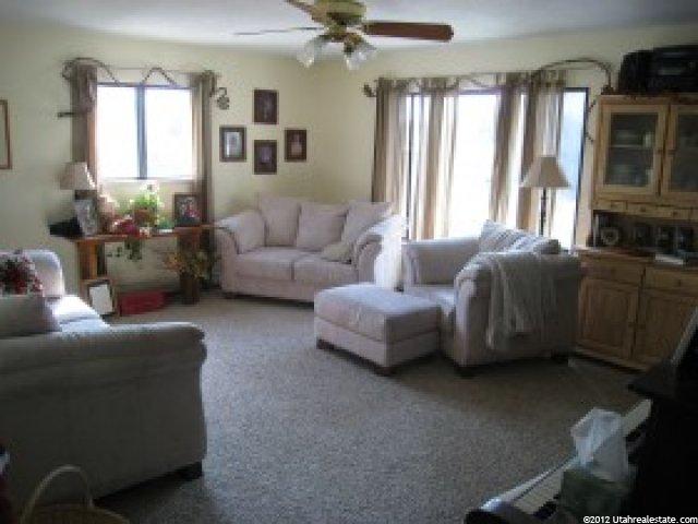 4460 Midland Dr, Roy, UT 84067 — photo 4