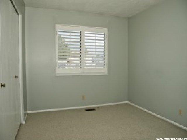 279 E Ashbrook Cir, Midvale, UT 84047 — photo 8