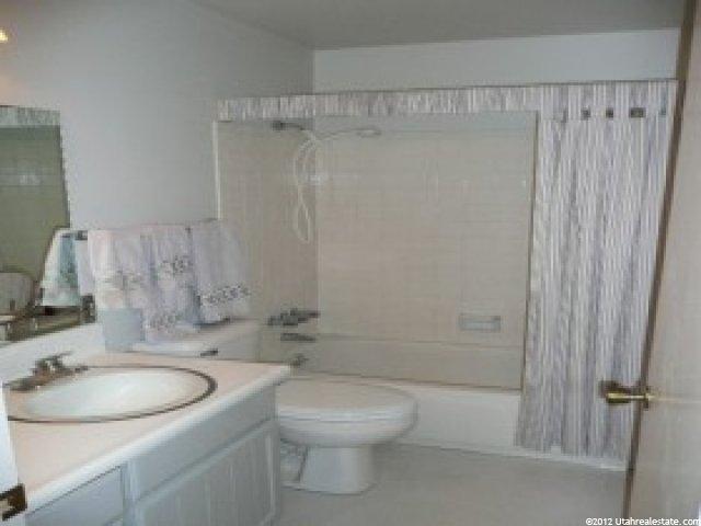 4079 S 685 E #B, Murray, UT 84107 — photo 8