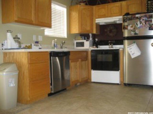 1879 N 810 W, Clinton, UT 84015 — photo 3