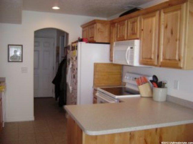 652 W 800 N #48, Clinton, UT 84015 — photo 3