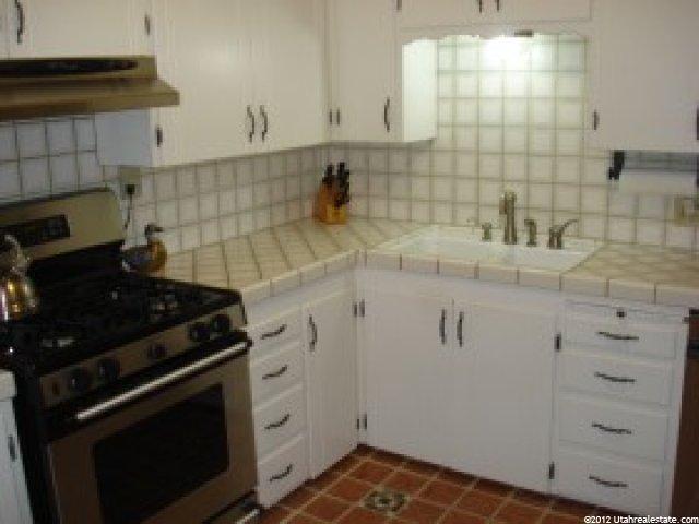 2707 S Pierce Ave, Ogden, UT 84403 — photo 4