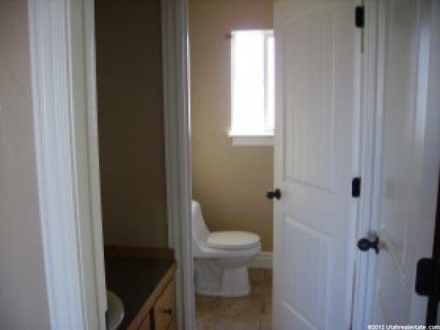 140 E 200 S, Roosevelt, UT 84066 — photo 9
