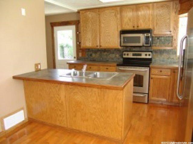 695 S 100 E, Bountiful, UT 84010 — photo 4