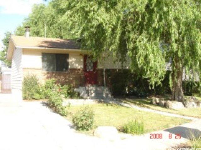 605 Downs Dr, Ogden, UT 84404 — photo 2