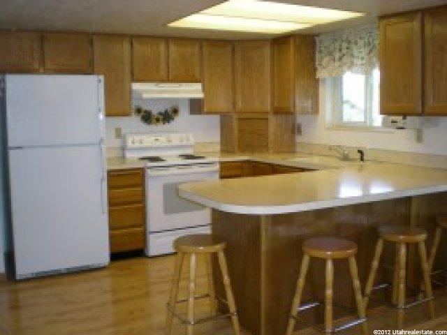 2058 N 1300 W, Clinton, UT 84015 — photo 2