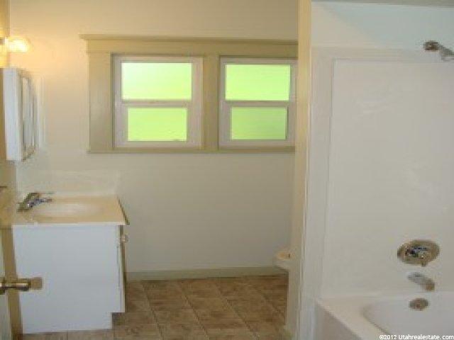 2613 S Jackson Ave, Ogden, UT 84401 — photo 4
