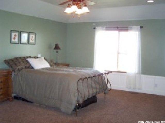 1068 Suncrest Ln, Kaysville, UT 84037 — photo 6