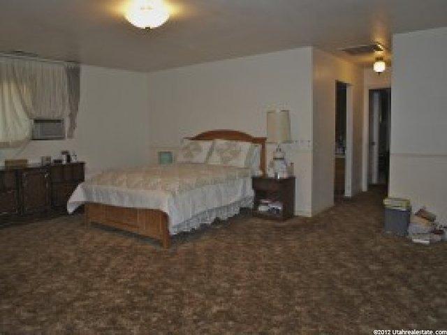 73 E 200 N, St. George, UT 84770 — photo 6