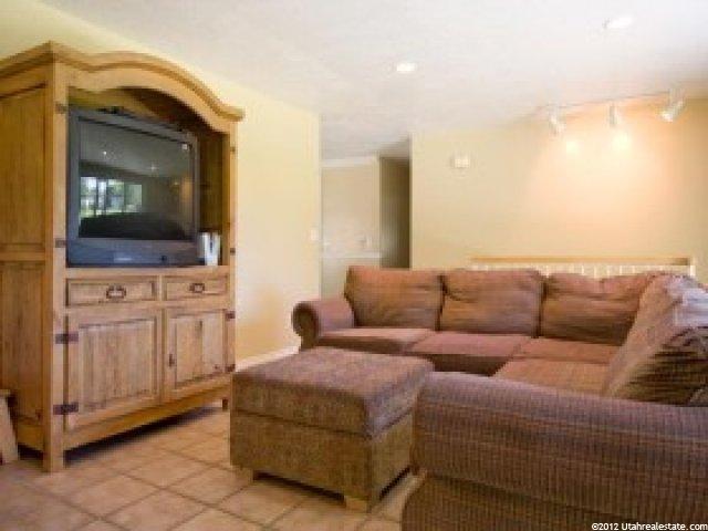 891 E 8600 S, Sandy, UT 84094 — photo 3