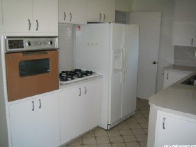 791 Anderson Ave, Hyrum, UT 84319 — photo 2
