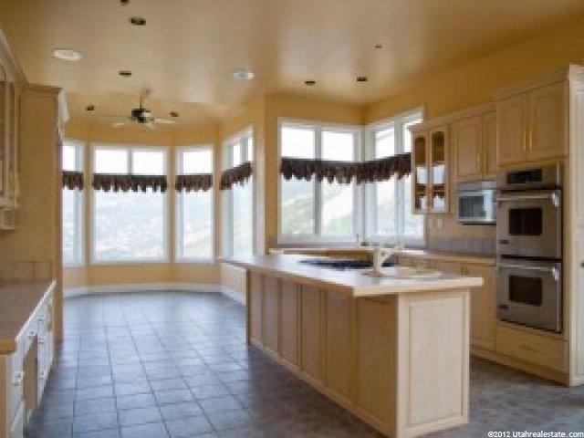 3321 S Sunset Hollow Dr, Bountiful, UT 84010 — photo 6