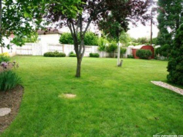 690 E Center St, Bountiful, UT 84010 — photo 8