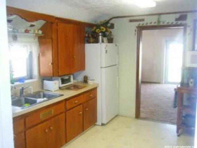 86 W 200 S, Garland, UT 84312 — photo 4