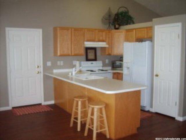 1470 N 2425 W, Layton, UT 84041 — photo 4