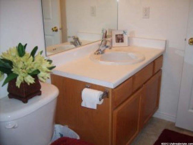 1470 N 2425 W, Layton, UT 84041 — photo 9