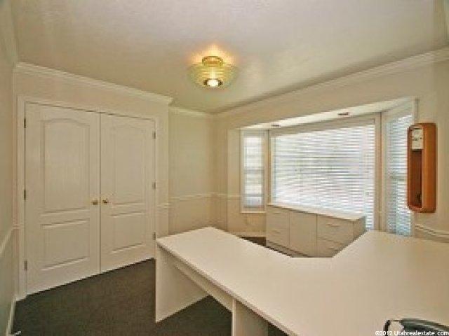 5253 Saddleback Dr, Holladay, UT 84117 — photo 11
