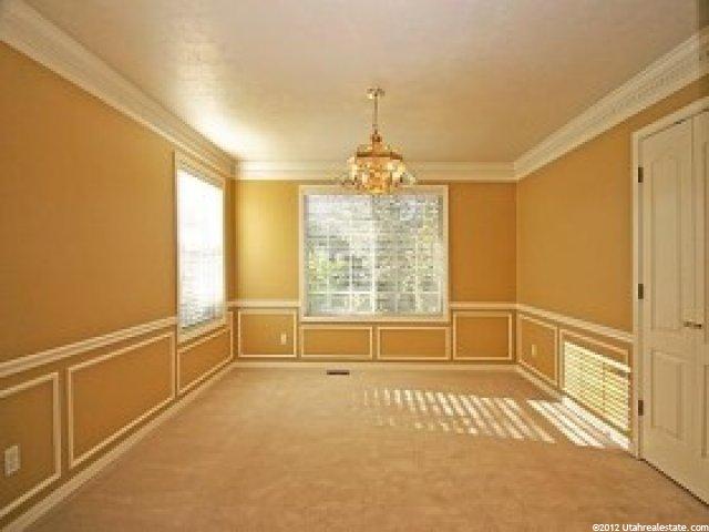 5253 Saddleback Dr, Holladay, UT 84117 — photo 4