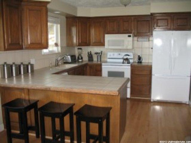 78 W 2050 S, Bountiful, UT 84010 — photo 8