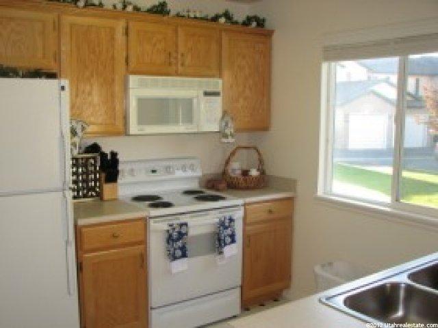 699 N Gramercy Ave, Ogden, UT 84404 — photo 2