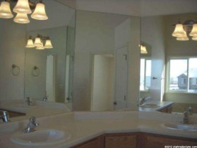 577 E 2300 N, North Ogden, UT 84414 — photo 5