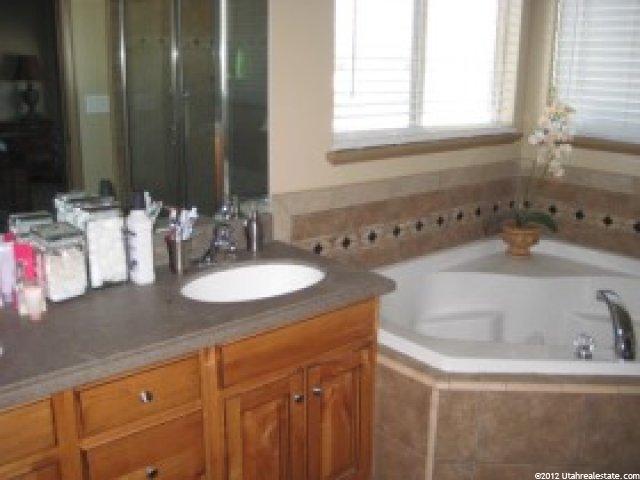 4629 W 3850 S, West Haven, UT 84401 — photo 10