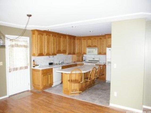4527 S Forest Green Dr E, Ogden, UT 84403 — photo 3