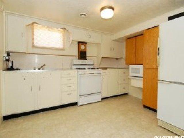 5354 S 2000 W, Roy, UT 84067 — photo 6