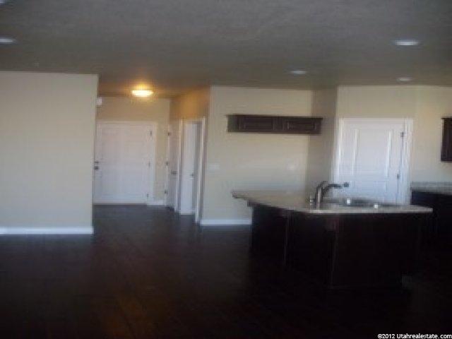 144 N 360 W, Centerville, UT 84014 — photo 3