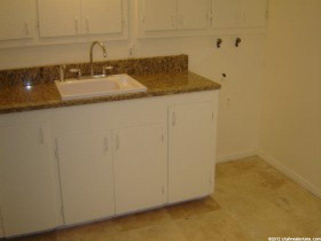 2797 E Sommet Dr, Holladay, UT 84117 — photo 10