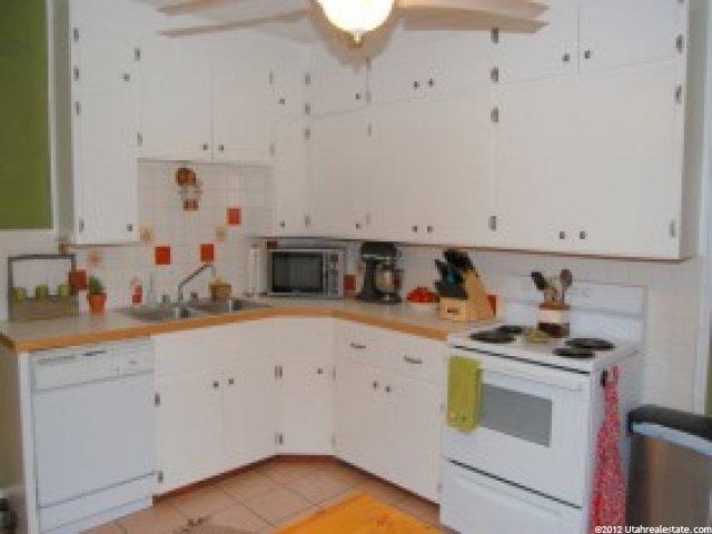 1030 E 5600 S, Murray, UT 84121 — photo 4